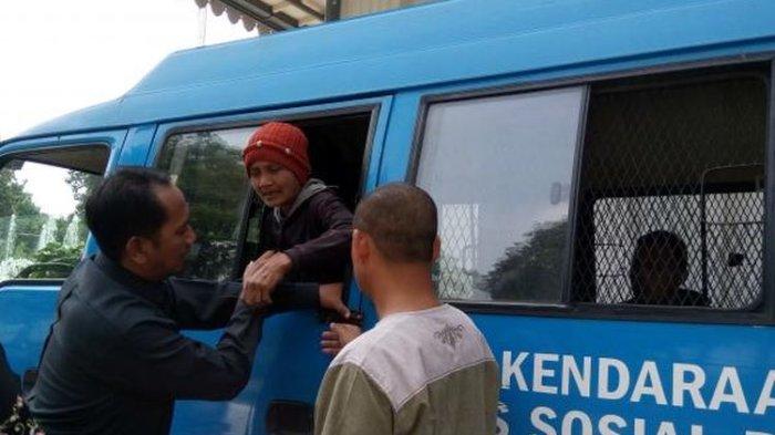 Penggeledahan di Kantor Dinas Sosial Palembang