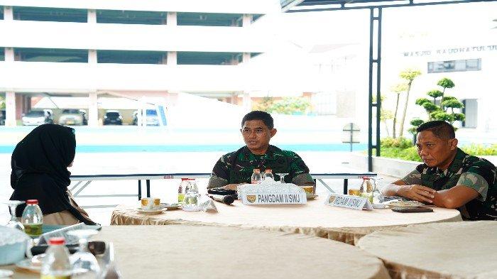 Bahas Strategi Sukseskan Program Makan Bergizi Sehat, Pangdam II ...