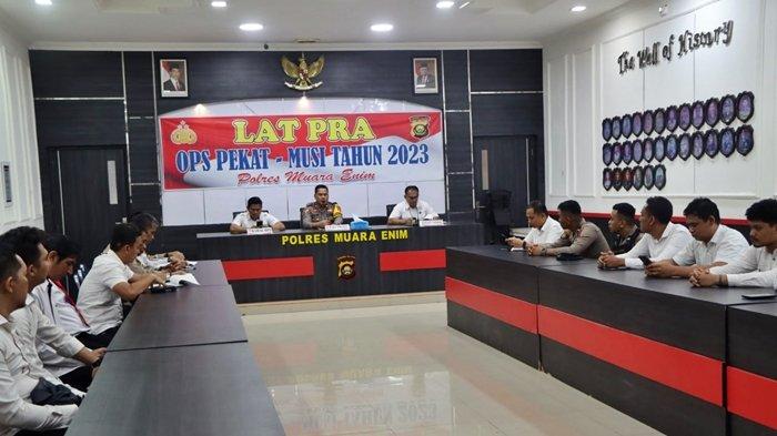 Polres Muara Enim saat menggelar Lat Pra Ops Pekat II Musi 2023, Rabu (8/11/2023).