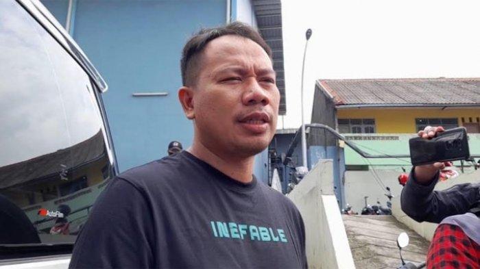 PROFIL VICKY PRASETYO - Vicky Prasetyo saat ditemui di kawasan Jl. Kapten Tendean Jakarta Selatan, Rabu (6/1/2021). Profil Vicky Prasetyo yang berani tantang Razman Nasution tinju