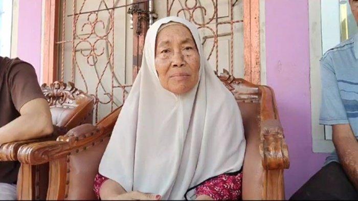 Siti Marbiah mengeluarkan isi hatinya terkait sang anak angkat yang tega mengusirnya dari rumahnya sendiri. Kini, dia harus luntang lantung selama delapan bulan karena itu.