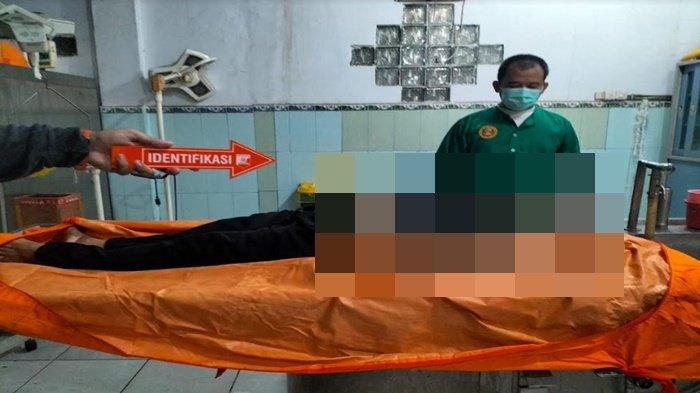 Sumardi (58), sopir truk ekspedisi yang ditemukan meninggal di Palembang, Senin (8/7/2024) malam.