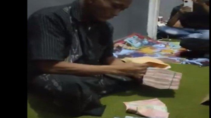 Sunhaji hitung uang donasi ratusan juta