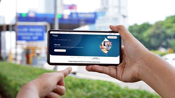Telkomsel berkolaborasi dengan Badan Kebijakan Transportasi Kementerian Perhubungan Republik Indonesia dalam memberikan layanan insight (data solutions) berbasis survei digital tSurvey.id dan Mobility Insight Telkomsel untuk menghitung dan menganalisa pergerakan lalu lintas pada periode libur Natal 2023 dan Tahun Baru 2024.