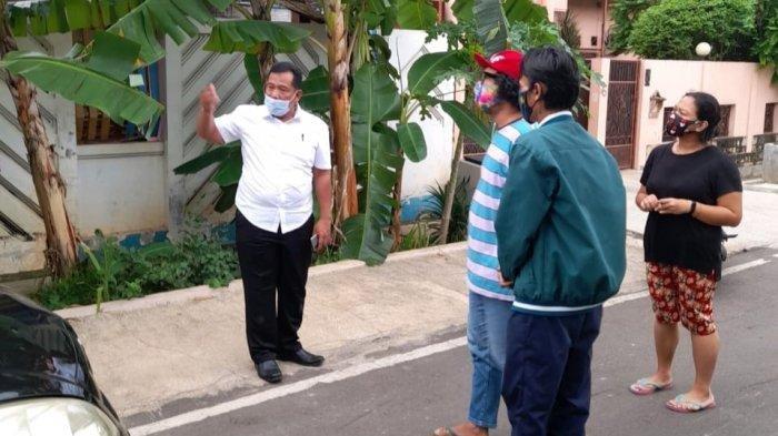 Jajaran Unit Reskrim Polsek Duren Sawit saat melakukan olah TKP di lokasi istri Isa Bajaj jadi korban pelecehan seksual, Senin (18/1/2021)
