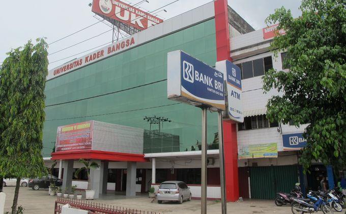 Gedung Universitas Kader Bangsa (UKB) di Jl. Mayjen HM Ryacudu No 88 Palembang.