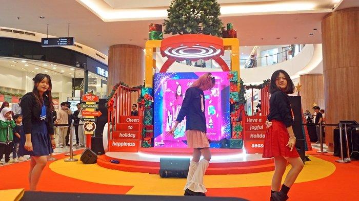 Monsta Z saat tampil di Palembang Icon, 21 Desember 2024, di event Cosplay Fantasy of Champions.