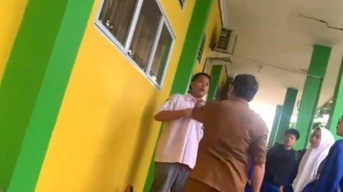 Video: Viral Guru Tampar Murid, Sempat Adu Mulut Gara gara Kaca Kelas ...