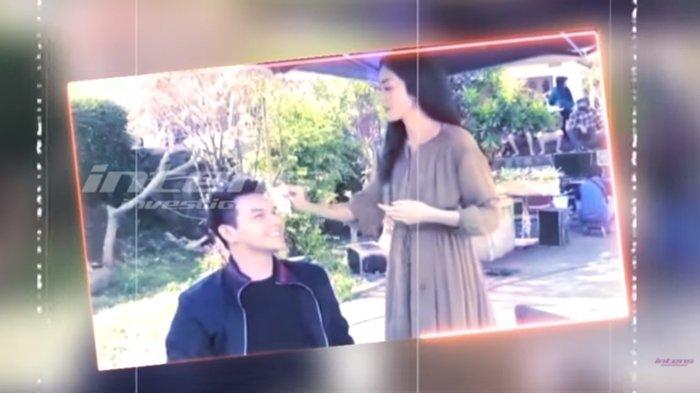 Kedekatan Jonathan Frizzy dan Ririn Dwi Ariyanti di lokasi syuting