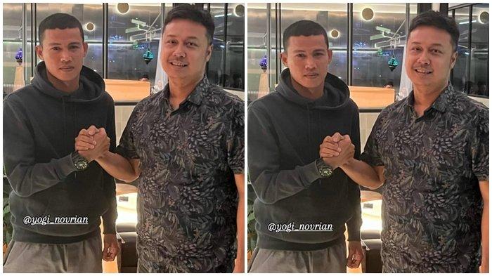 PERKENALKAN STRIKER ANYAR - Direktur Olahraga T SOM Anggoro Prajesta memperkenalkan striker anyar Sriwijaya FC Muhammad Yogi Novrian. Pesepakbola kelahiran Palembang, 13 November 1994 berdarah Tanjung Batu Ogan Ilir mengawali kariernya di Sriwijaya Youth 2011/12 alias SFC U-21 dan jebolan SYSA Muba.