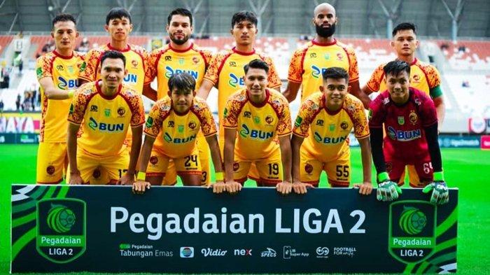 Starting XI Sriwijaya FC saat berhasil menundukkan Persikabo 1973 dengan skor 5-1 lanjutan Liga 2 2024/25 yang tersaji di Stadion Gelora Sriwijaya Jakabaring Palembang, Minggu (6/10/2024). 
