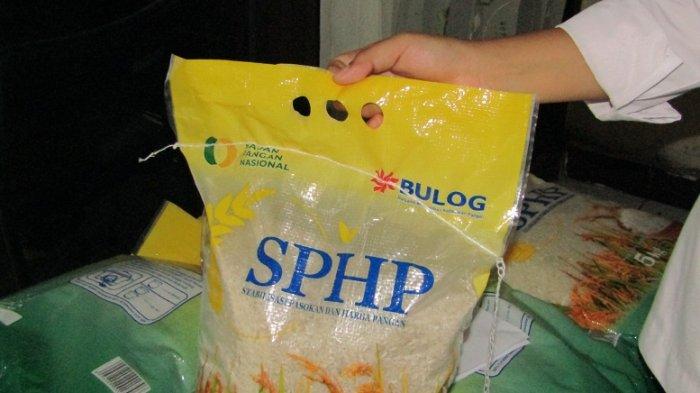 Stok Beras SPHP di Gudang Bulog Poso Cukup Penuhi Kebutuhan Ramadan ...