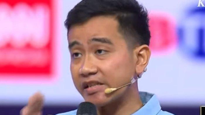 Anggota Dewan Pakar Ekonomi Syariah TKN Prabowo-Gibran, menyatakan bahwa Gibran Rakabuming Raka, calon wakil presiden nomor urut 2, tidak berniat membuat jebakan ketika mengajukan pertanyaan mengenai State of the Global Islamic Economy (SGIE).
