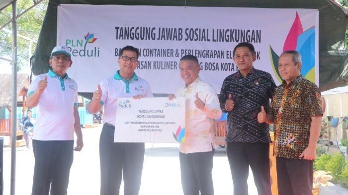 Dorong Perkembangan Sektor Mikro Kota Palu, PLN Serahkan Bantuan TJSL