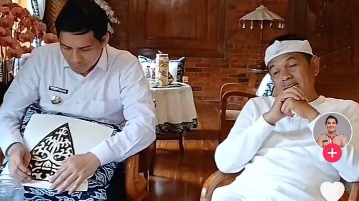 Gaya Duduk Dedi Mulyadi saat Temui Bupati Indramayu Lucky Hakim Disorot