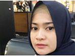 Foto Pedangdut Ikke Nurjanah Sakit Diunggah di Instagram, Netizen ...