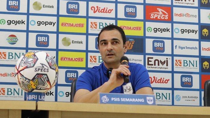 Pelatih PSIS Semarang, Gilbert Agius hadir dalam sesi prematch pressconference Selasa (28/2/2023) sehari jelang menghadapi Bhayangkara FC di pekan ke-28 BRI Liga 1 2022/2023.