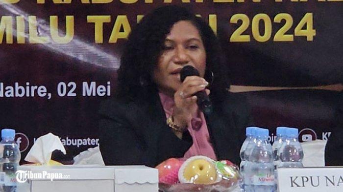 Ketua KPU Nabire, Sarlota Nelcy Marthanoy.
