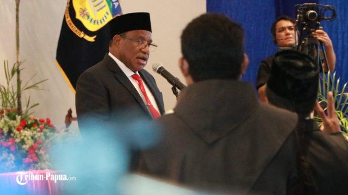 Anggota Majelis Rakyat Papua (MRP) periode 2023-2028 resmi dilantik oleh Wamendagri Jhon Wempi Wetipo, Selasa (7/11/2023) sore.