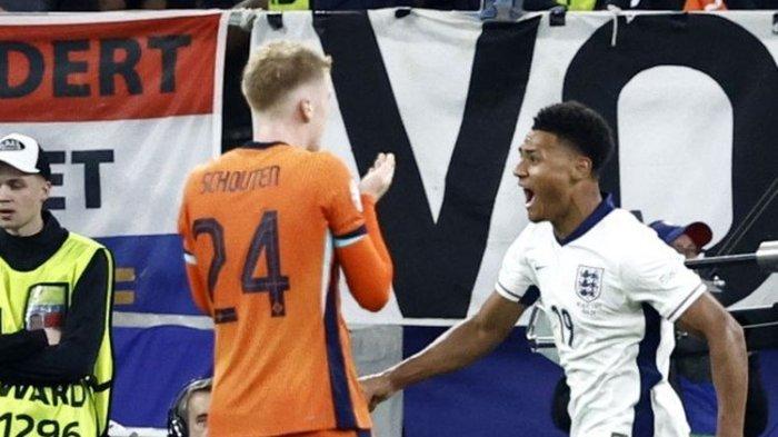 Hasil Belanda vs Inggris di BVB Stadion Dortmund, Jerman, pada Rabu (10/7/2024) atau Kamis (11/7/2024) dini hari baru bisa dipisahkan oleh gol larut Ollie Watkins.(AFP/KENZO TRIBOUILLARD)