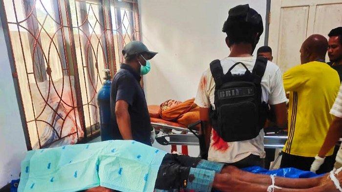Nampak korban pembunuhan OPM saat dilarikan ke Puskesmas Elelim, Rabu (8/1/2025).
