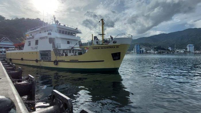 KM Sabuk Nusantara 29 yang meraih predikat kapal perintis dengan perawatan terbaik dari Kemenhub dan berhasil menjadi primadona warga Kota Jayapura dalam berlayar, karena pelayanan dan fasilitas yang dimiliki, Kamis (23/2/2023).