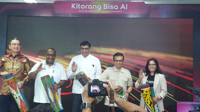PAPUA ERA DIGITAL - Wakil Menteri Komunikasi dan Digital (Komdigi), Nezar Patria bersama President Director dan Chief Executive Officer Indosat Ooredoo Hutchison, Vikram Sinha meluncurkan Artificial Intelligence (AI) Experience Center di Kota Jayapura, Rabu (21/5/2025).