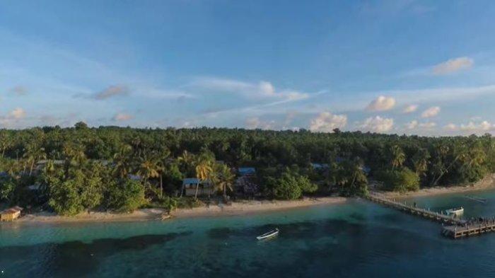 Pulau Pasi di Kepulauan Padaido