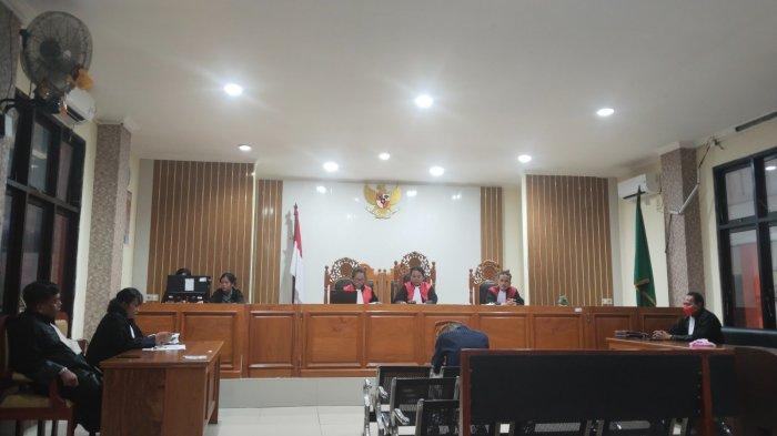 KORUPSI DANA PON XX PAPUA - Suasana sidang kasus Pekan Olahraga Nasional (PON) yang di gelar Pengadilan Negeri Jayapura di Kota Jayapura, Provinsi Papua