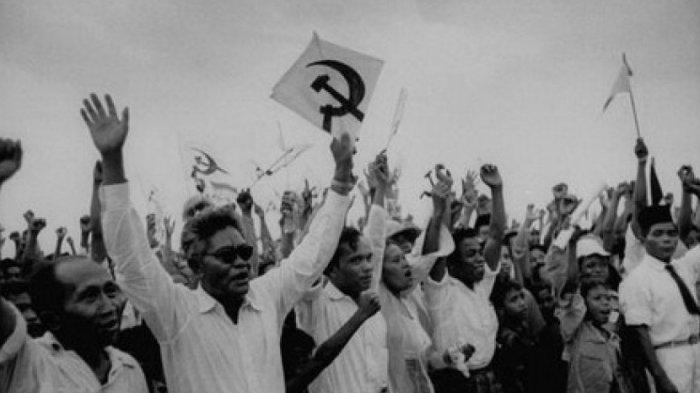 Kader dan simpatisan Partai Komunis Indonesia (PKI). (Dok: Dipa Nusantara Aidit)