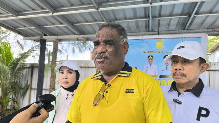 Wali Kota Jayapura Imbau Tiap Pedagang Car Free Day Sediakan Tong Sampah -  Tribun-papua.com