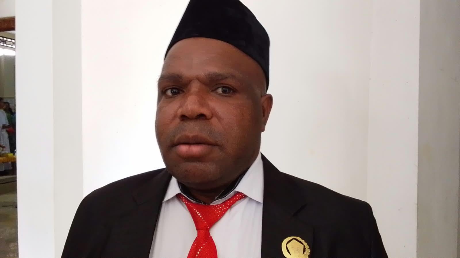 Yomi Kogoya Pimpin Fraksi Demokrat DPRK Jayawijaya