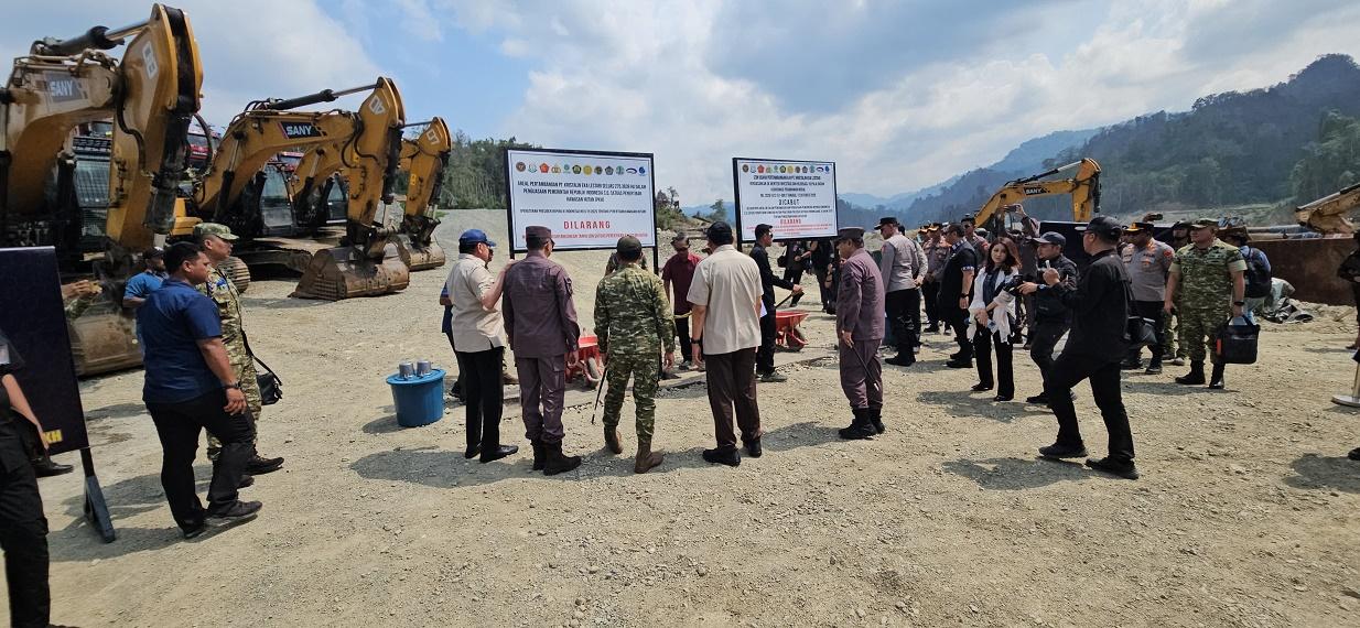 IUP Dicabut, PT Kristalin Ekalestari Wajib Lunasi Hak Buruh