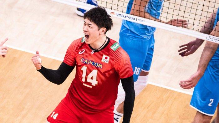 Kapten putra Jepang, Ishikawa dalam voli putra VNL 2023.