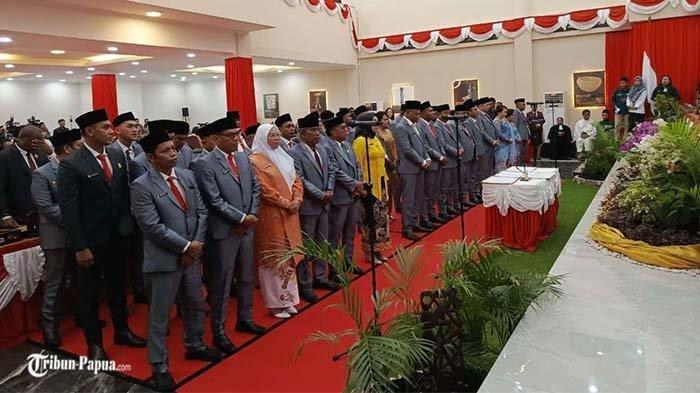Sebanyak 35 anggota Dewan Perwakilan Rakyat Kota (DPRK) Jayapura periode 2024-2029 resmi dilantik serta diambil sumpahnya.