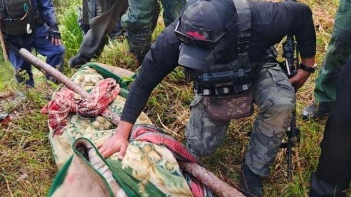 KKB PAPUA - Anggota TPNPB-OPM Bumi Walo Enumbi dikabarkan tewas tertembak tim gabungan TNI, Sabtu (10/5/2025).