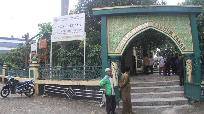 Suasana cagar budaya Makam Marhum Pekan, Jalan Masjid Raya, Kecamatan Senapelan, Pekanbaru, Rabu (29/5/2024). (TRIBUN PEKANBARU/THEO RIZKY).