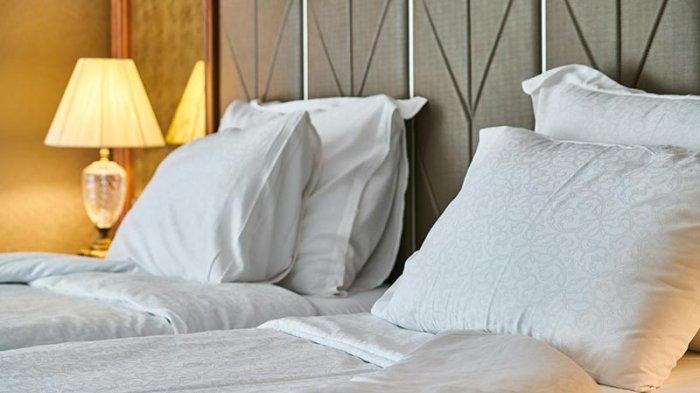 Detik-detik oknum guru di surabaya digerebak siswa di kamar hotel