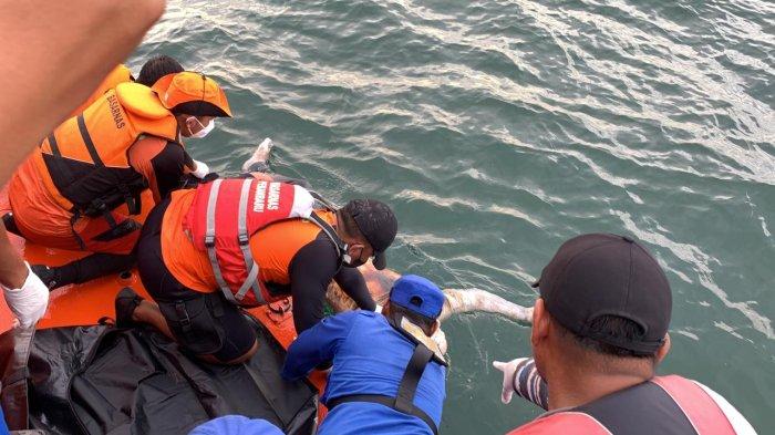 Penumpang Kapal MV CAS yang terjatuh di perairan Selat Melaka ditemukan dalam keadaan Meninggal Dunia