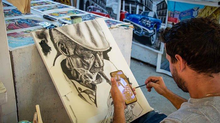 Tanggal 24 Oktober diperingati sebagai hari seniman se dunia