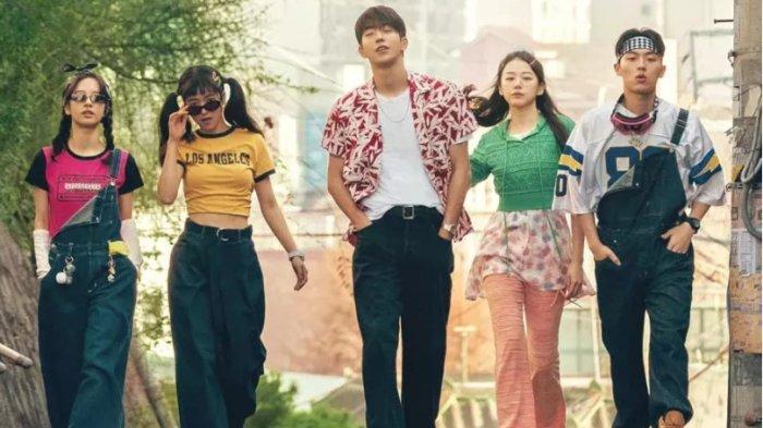 Drakor Twenty Five Twenty One melejit jadi tontonan populer di negeri gingseng Korea Selatan.