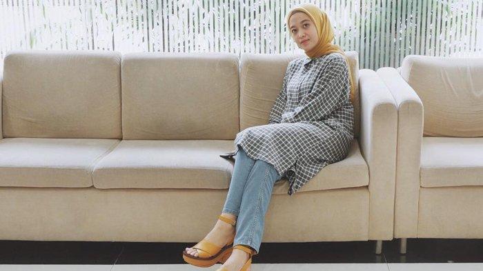 KISAH Cewek Cantik Asal Pekanbaru Jadi Banker, Jual Jilbab Karya