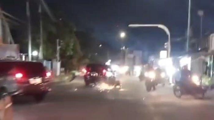 Petugas dan pelaku bernama Rusmin Mario alias Rio Rambo (39) terlibat aksi kejar-kejaran. Aksi pelarian pelaku ini viral di media sosial (Medsos).