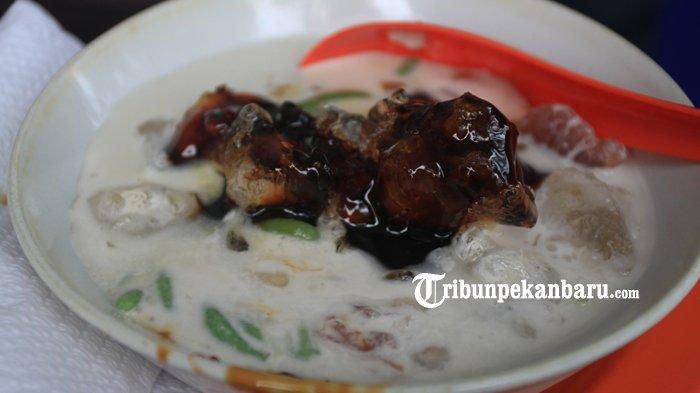 Segarnya Es Cendol Pak Jenggot