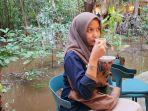 ngopi-santai-di-hutan-bakau-dumai.jpg