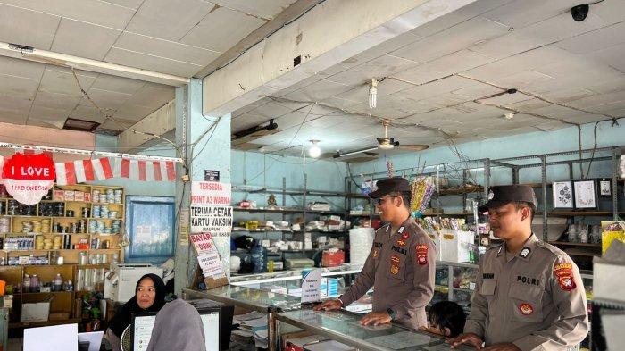 Personel Polresta Pontianak tingkatkan imbauan berupa Cooling System kepada warga masyarakat.
