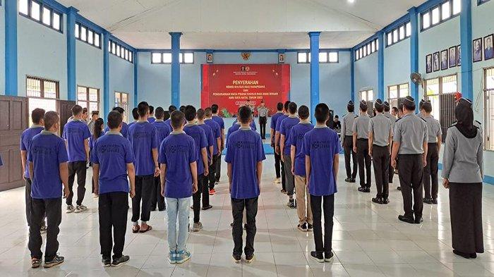 Kebahagiaan Natal 2025 di Rutan Bajawa, 63 WBP Dapat Remisi Khusus
