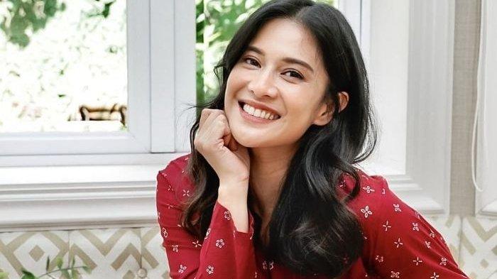 Dian Sastro menilai produktivitas industri semakin meningkat karena kebijakan untuk cuti haid bagi wanita tersebut