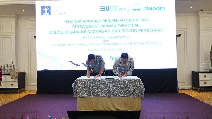 Direktur Jenderal Imigrasi, Silmy Karim pada acara penandatanganan PKS bersama Direktur Utama Bank Mandiri, Darmawan Junaidi pada Selasa (05/12/2023) di Mandiri Club, Jakarta Selatan.