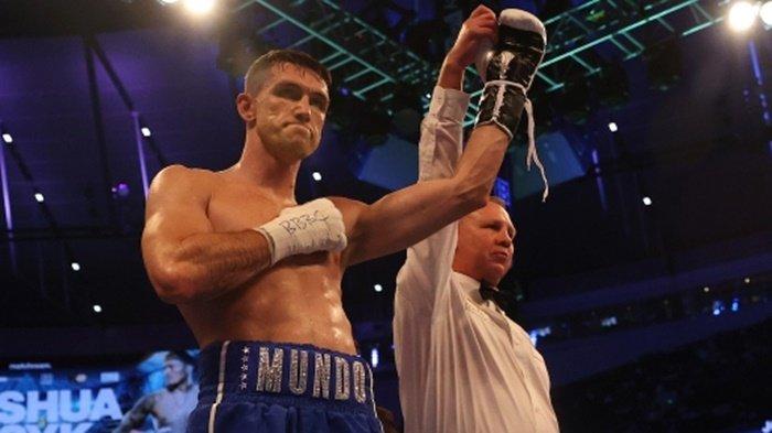 Ekspresi Callum Smith saat dinyatakan sebagai pemenang Tinju Dunia belum lama ini. Callum Smith menghadapi Artur Beterbiev Sabtu 13 Januari 2024
